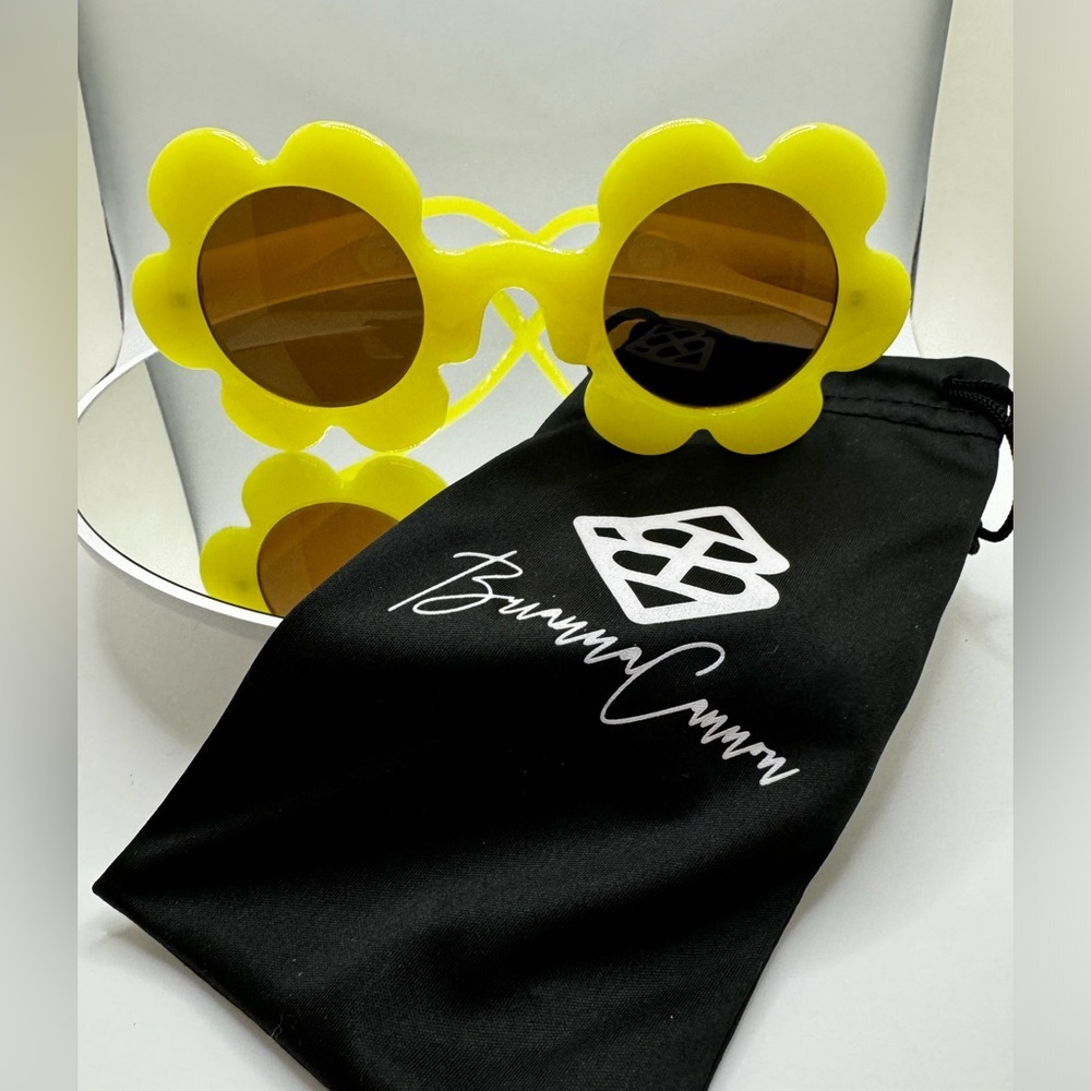 Brianna Cannon - Novelty Daisy Sunglasses - cute - fun for the beach - yellow